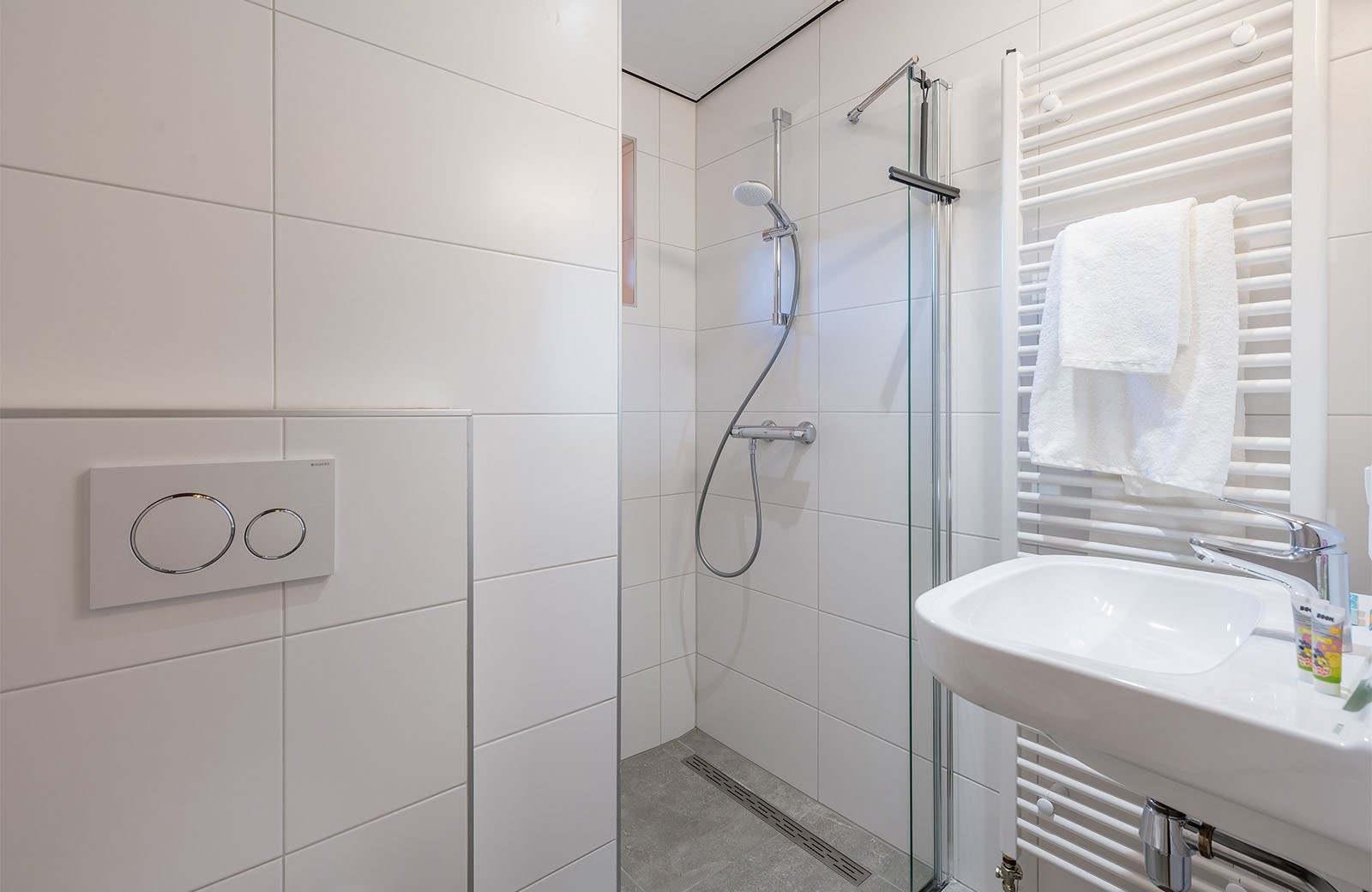 Badkamer woezel pip lodge